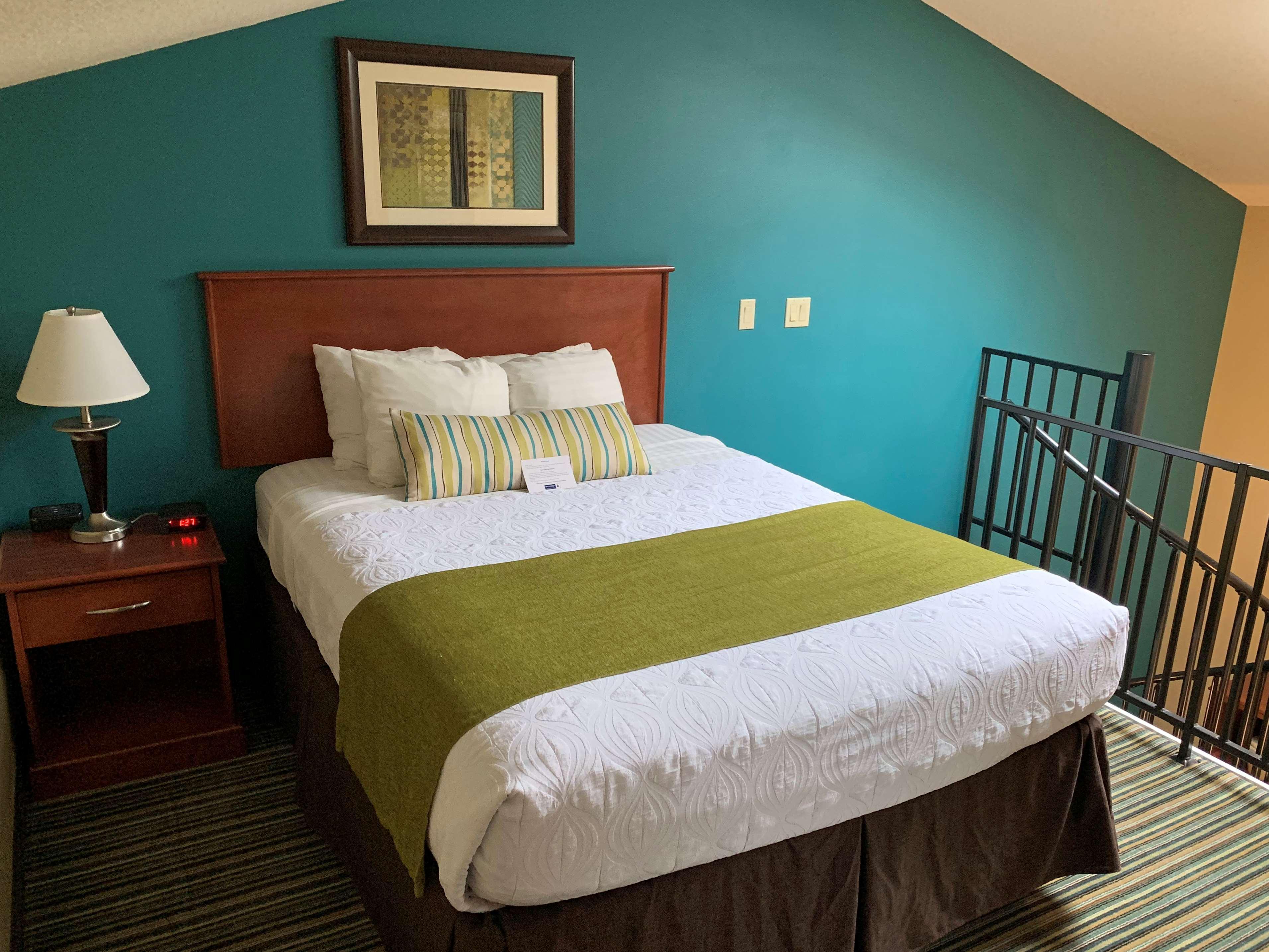 Best Western Plus Traverse City Exteriér fotografie