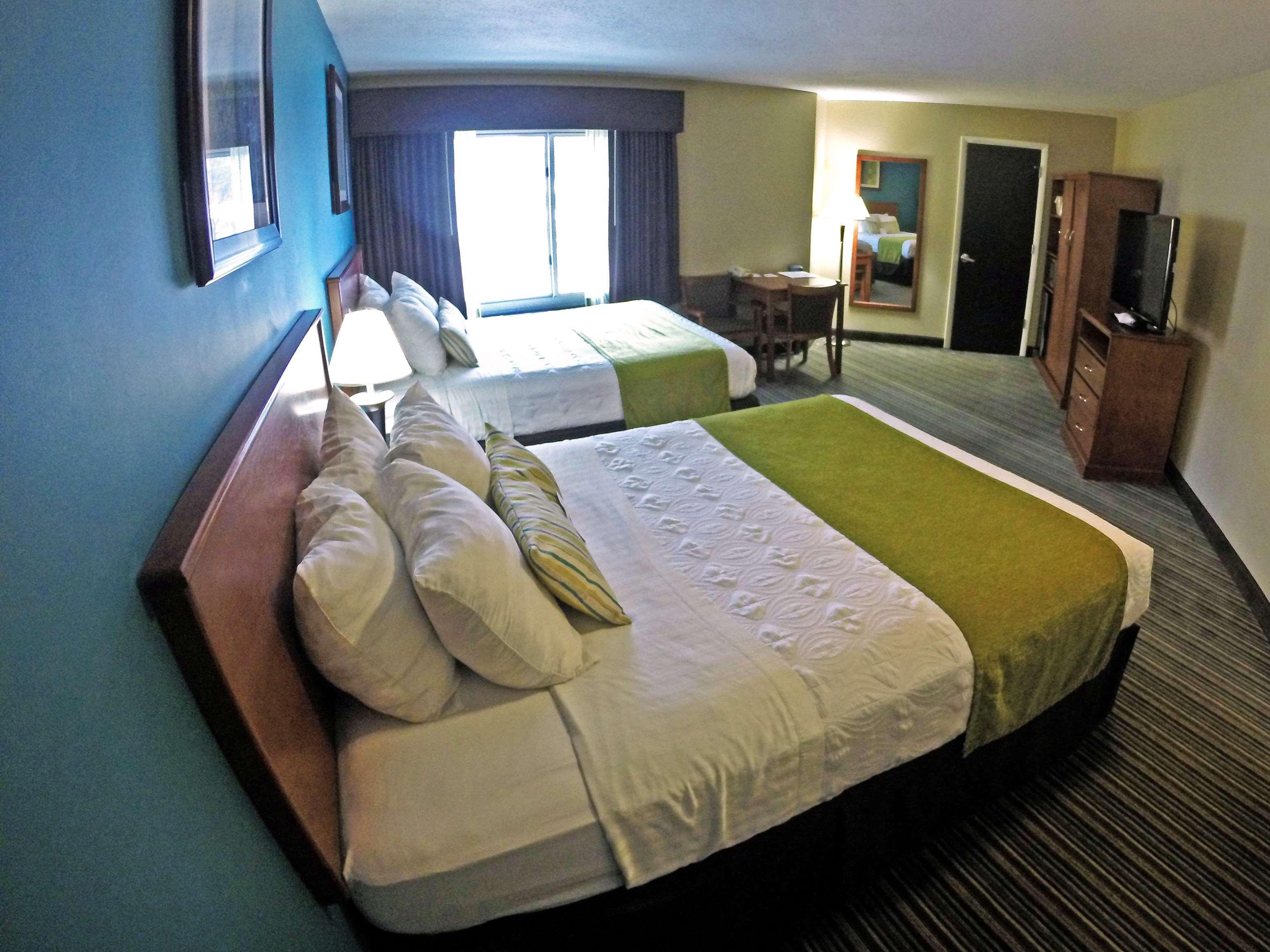 Best Western Plus Traverse City Exteriér fotografie