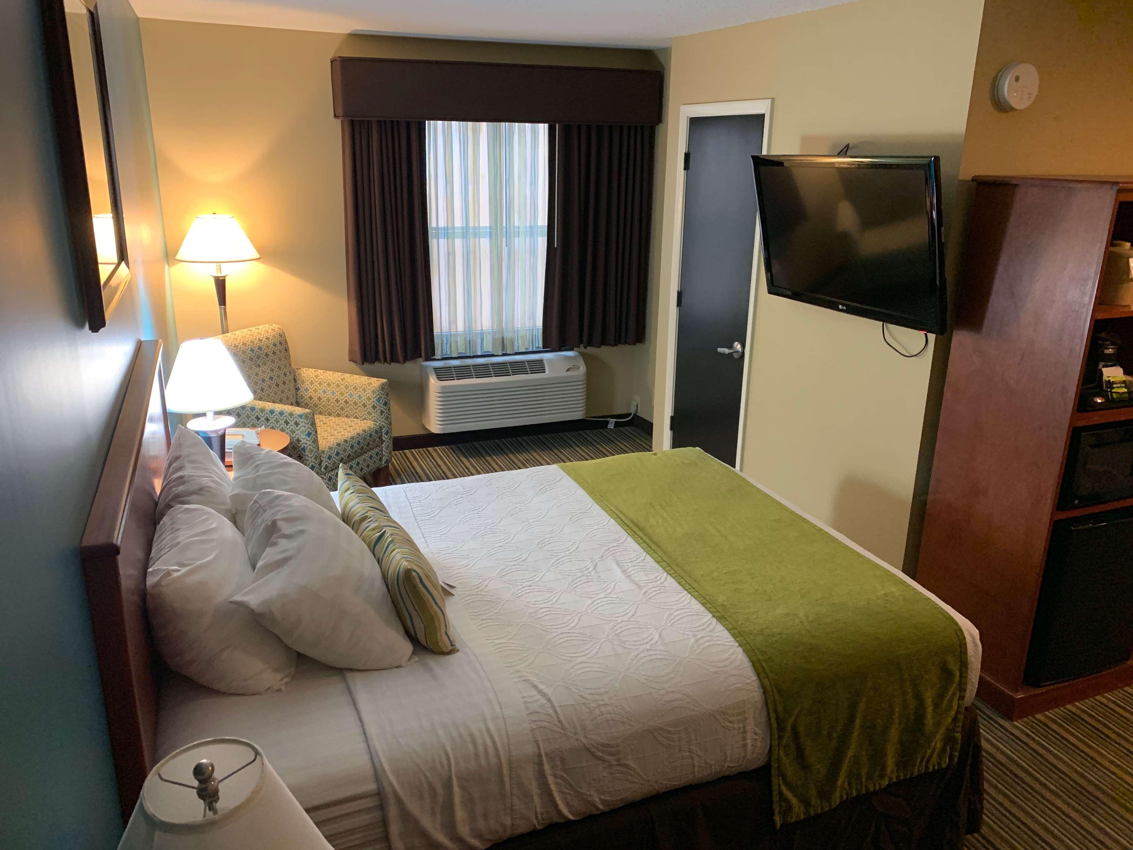 Best Western Plus Traverse City Exteriér fotografie