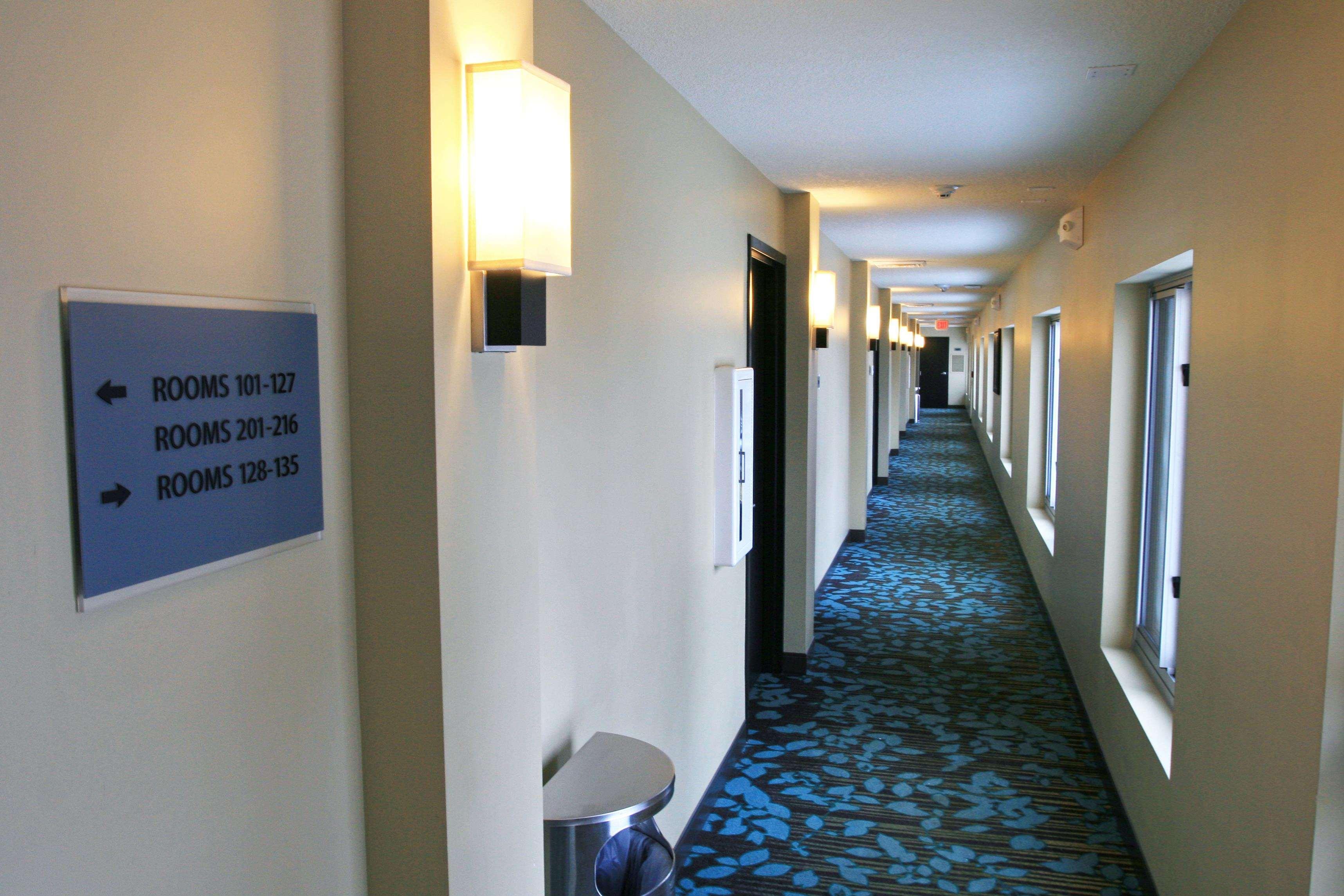 Best Western Plus Traverse City Exteriér fotografie